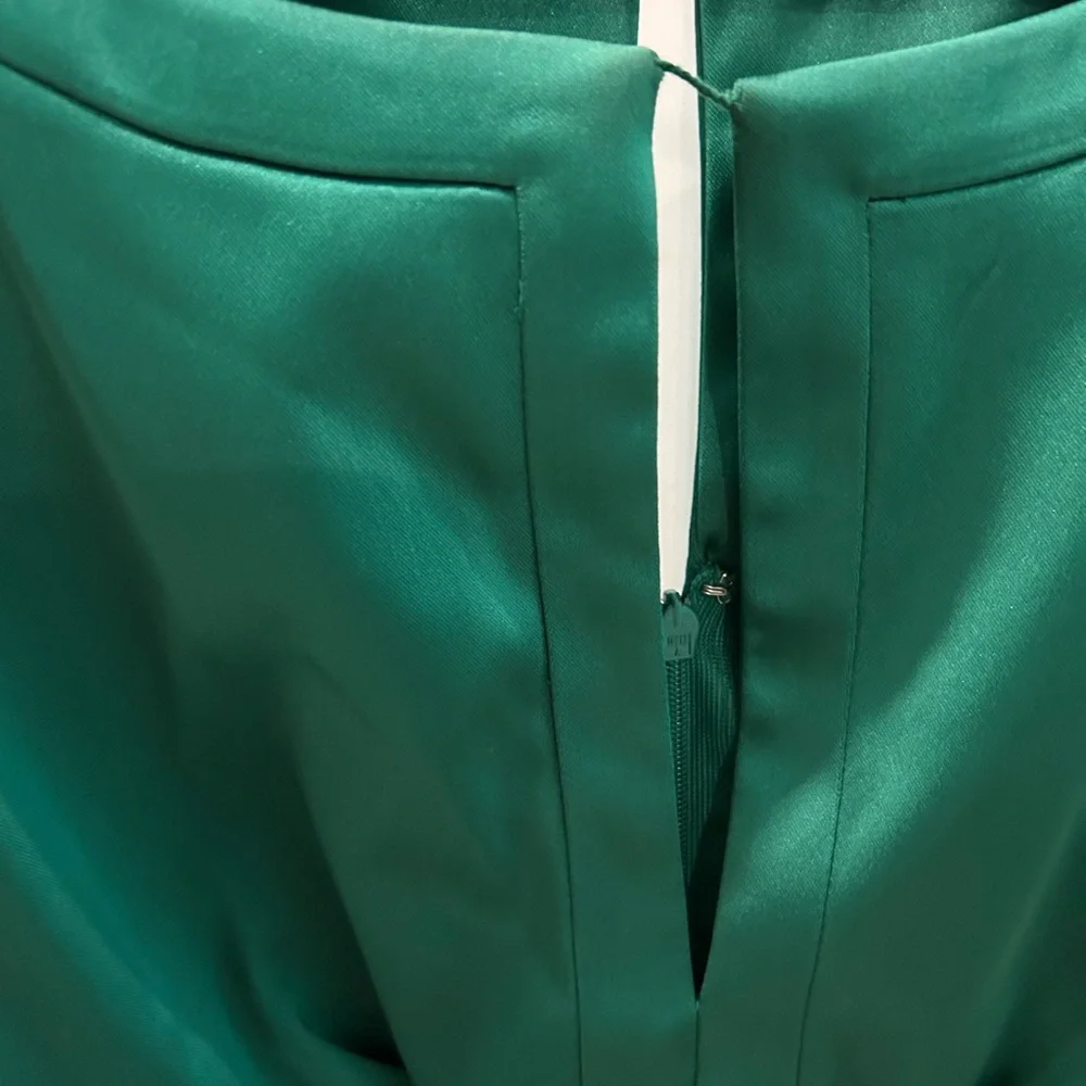 Calvin Klein women’s size 12 green dress zipper back - Picture 9 of 9